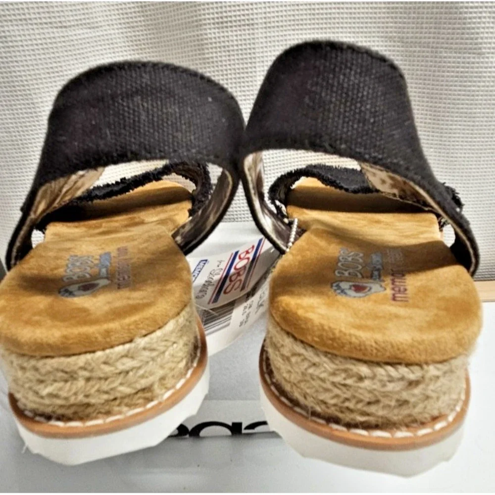 NWT‎ BOBS DESERT KISS adobe princess strappy sandals black textile woman US9.5